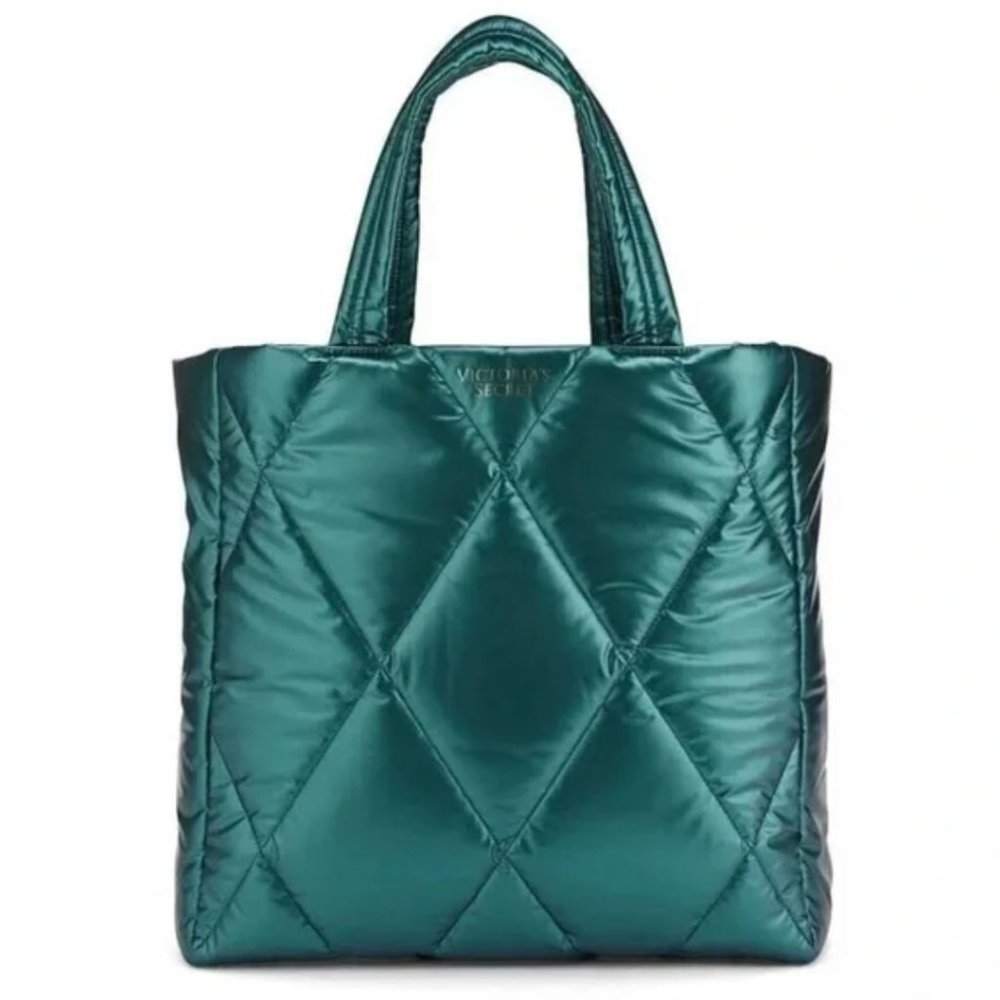Victoria's Secret 2022 Holiday Emerald Green Large Quilted Puffer Tote
